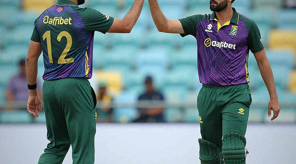 উনত্রিশটি ডট বল: বাংলাদেশের মাঝের ওভারের নীরব খাতা